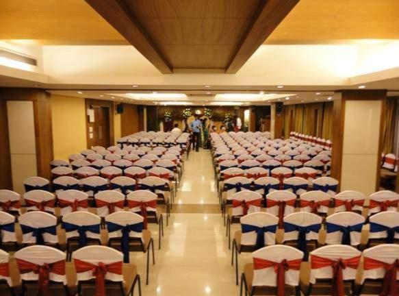 Hotel Deepa Comforts Mangalore Luaran gambar