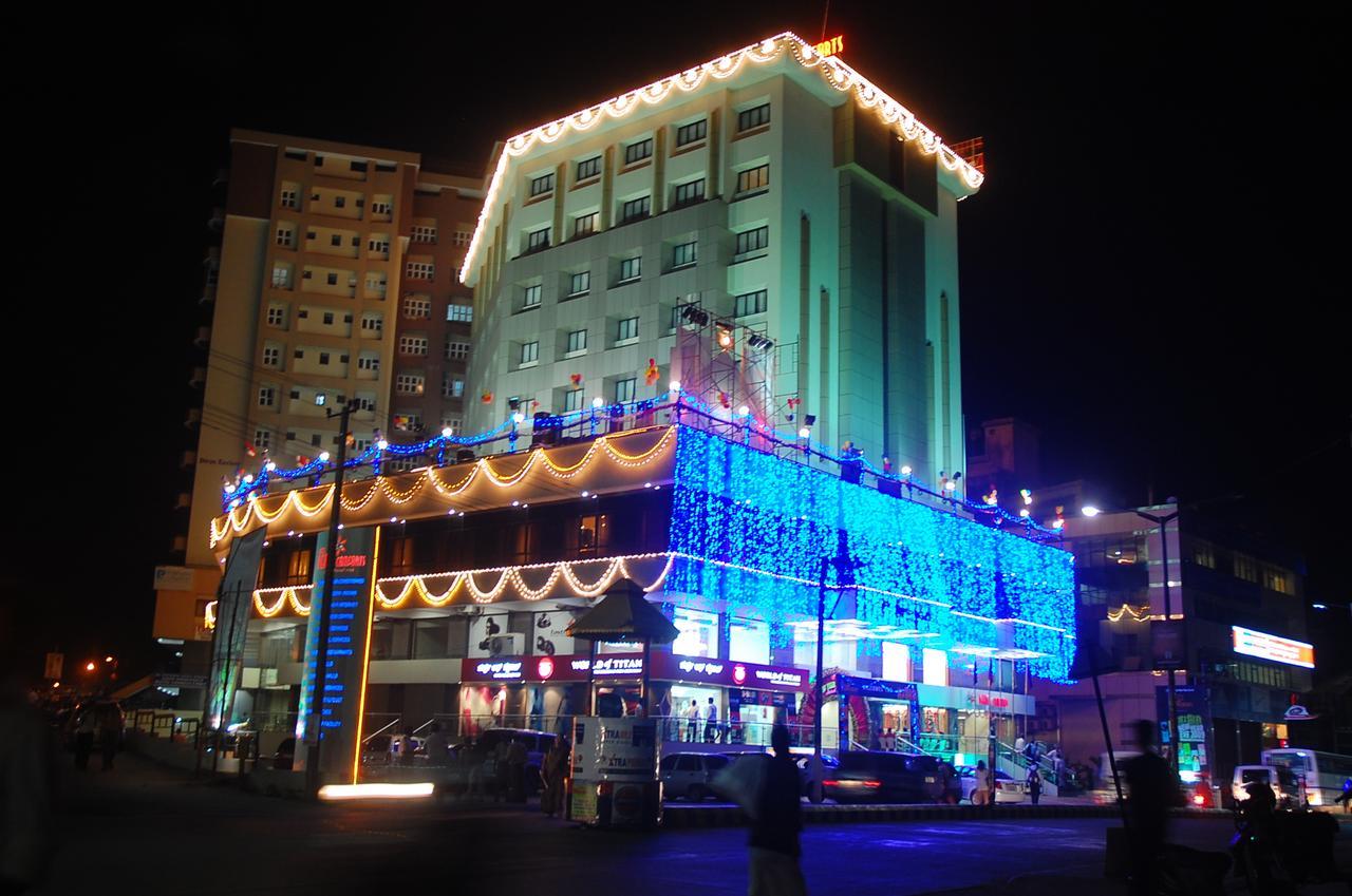 Hotel Deepa Comforts Mangalore Luaran gambar